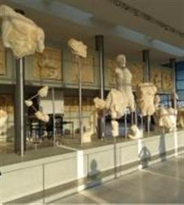 Rondleiding in het Akropolis Museum Rondleiding in het Akropolis Museum