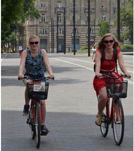 Stadttour mit dem Fahrrad Stadttour mit dem Fahrrad