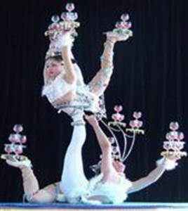 Peking Roast Duck and Acrobatic Show Peking Roast Duck and Acrobatic Show