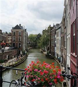 Crucero por el canal de Utrecht Crucero por el canal de Utrecht