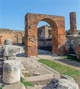 Pompei & Vesuvius Pompei & Vesuvius