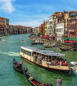 Crucero Turístico de Venecia Crucero Turístico de Venecia