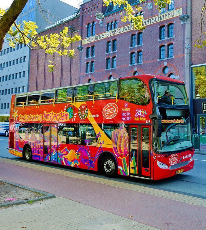 hop-on-hop-off-bus-tour_small.jpg Hop-on Hop-off Bus Tour + Nederlandse audiogids