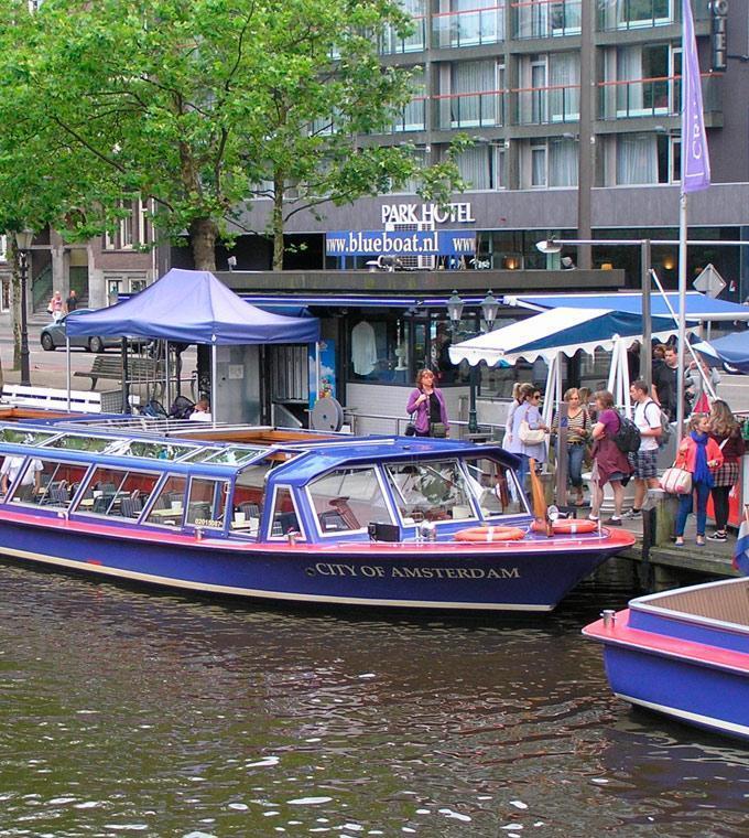 crucero-por-los-canales-plaza-de-los-museos_small.jpg Crucero por los Canales Plaza de los Museos