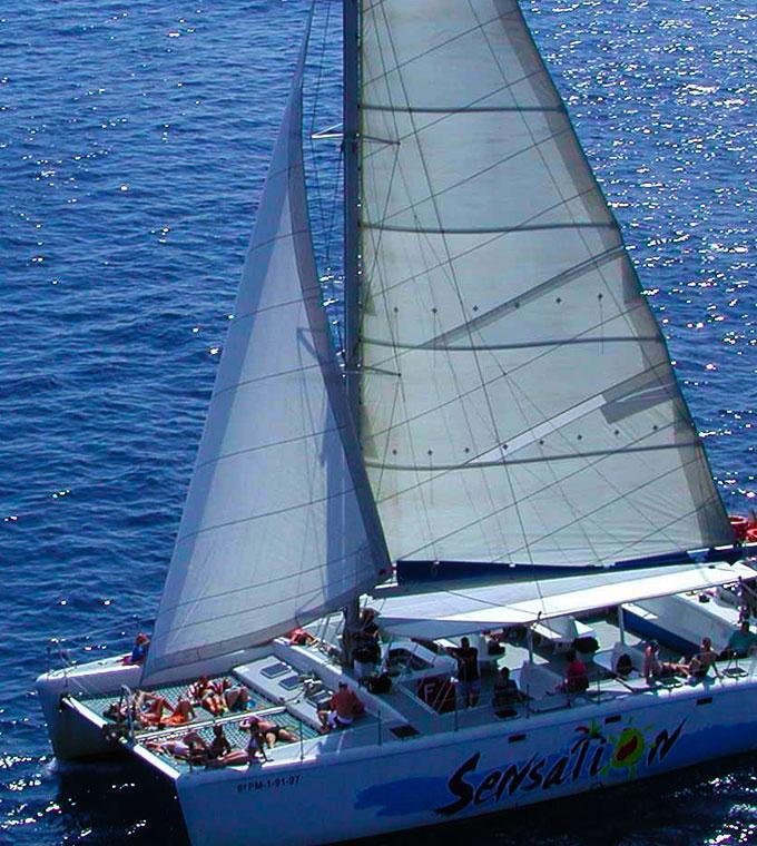 Catamaran Sensation in Barcelona Catamaran Sensation in Barcelona