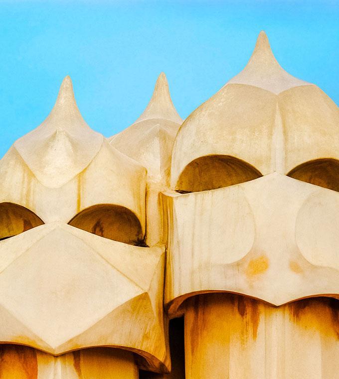 Ticket Casa Mila & Hop on Hop off Ticket Casa Mila & Hop on Hop off