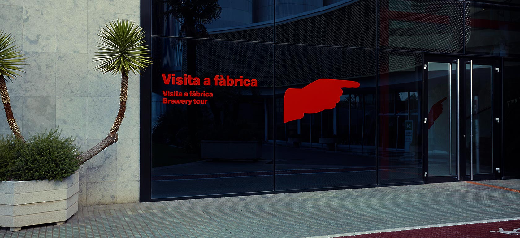 /barcelona/classificaties/estrella-damn-brewery/BREWERY-TOUR-HEADER-1519660830.jpg Estrella Damm Brewery