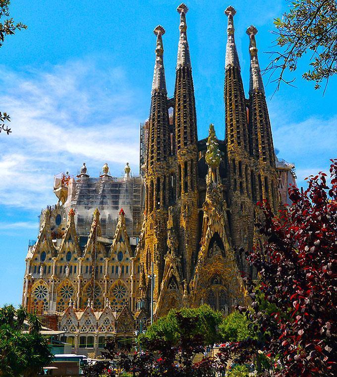 ticket-sagrada-familia-hop-on-hop-off-bus_small.jpg Ticket Sagrada Familia & Hop on Hop off Bus