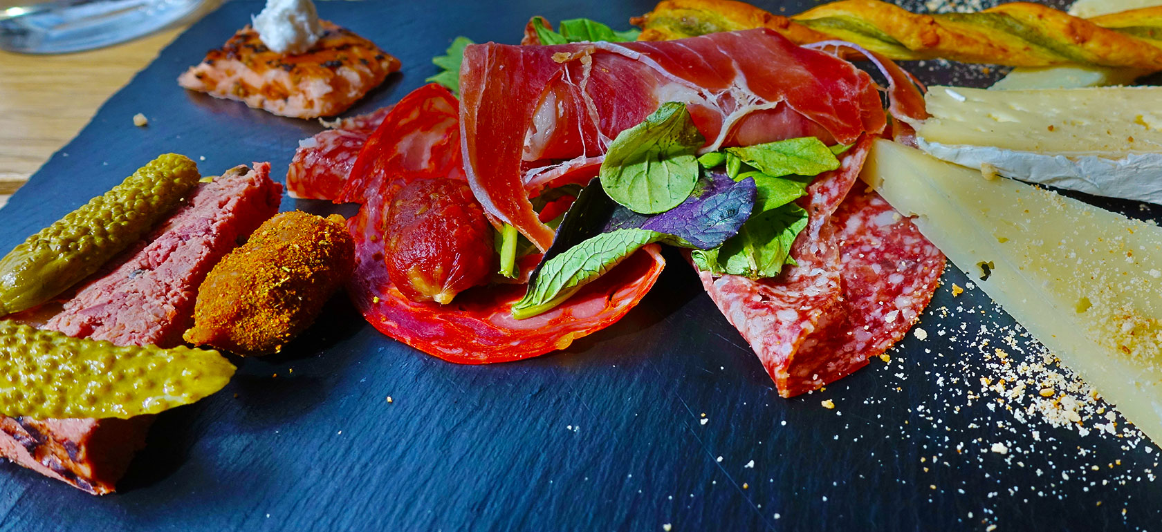 /barcelona/classificaties/wycieczki-rowerowe-i-wypoyczalnie/tapas-tour-by-bike/tapas-bike-tour-1510527600-1522150684.jpg Wycieczka rowerowa - tapas