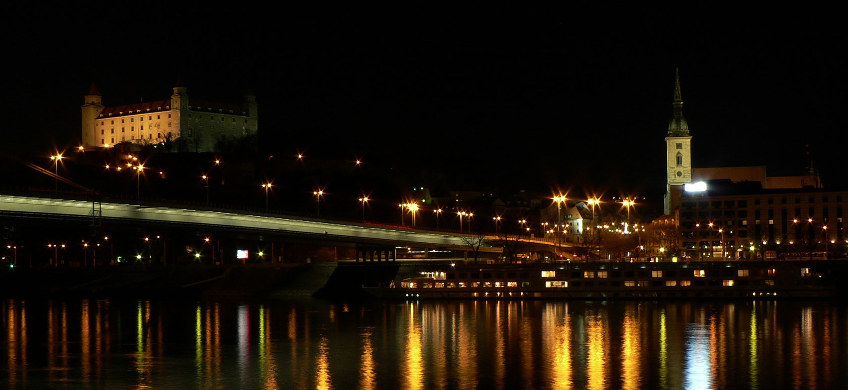 /bratislava/Classificaties/city-tours/bratislava-by-night/BRA-BY-NIGHT-HEADER-1547025663.jpg Bratislava by Night
