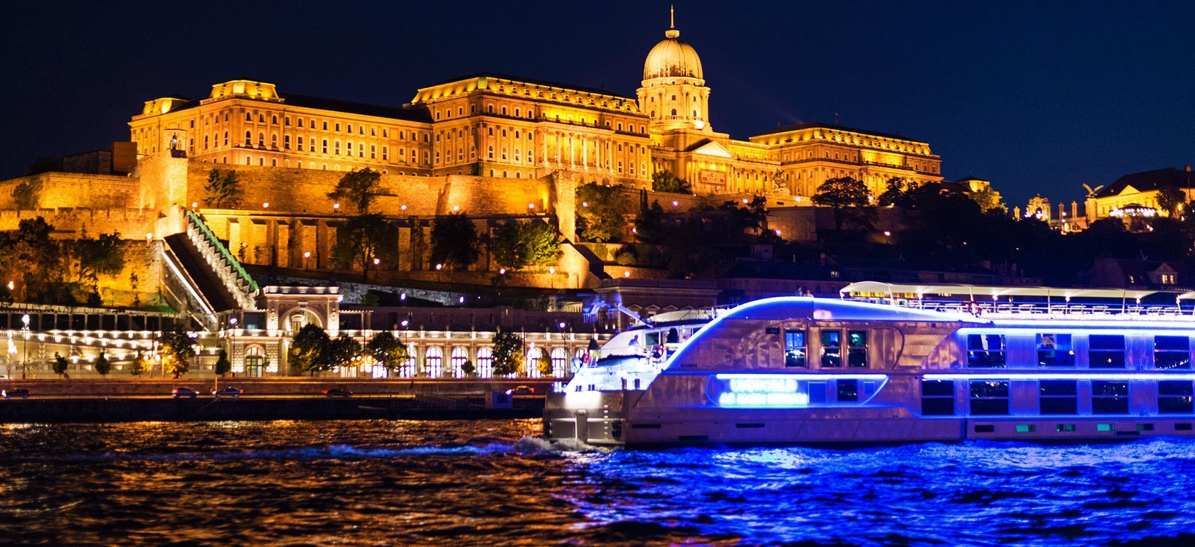 /budapest/Classificaties/cruises/boat-ride-with-dinner-live-music/BUDAPEST-CRUISE-1511185869-1511436547.jpg 晚餐及现场音乐游船