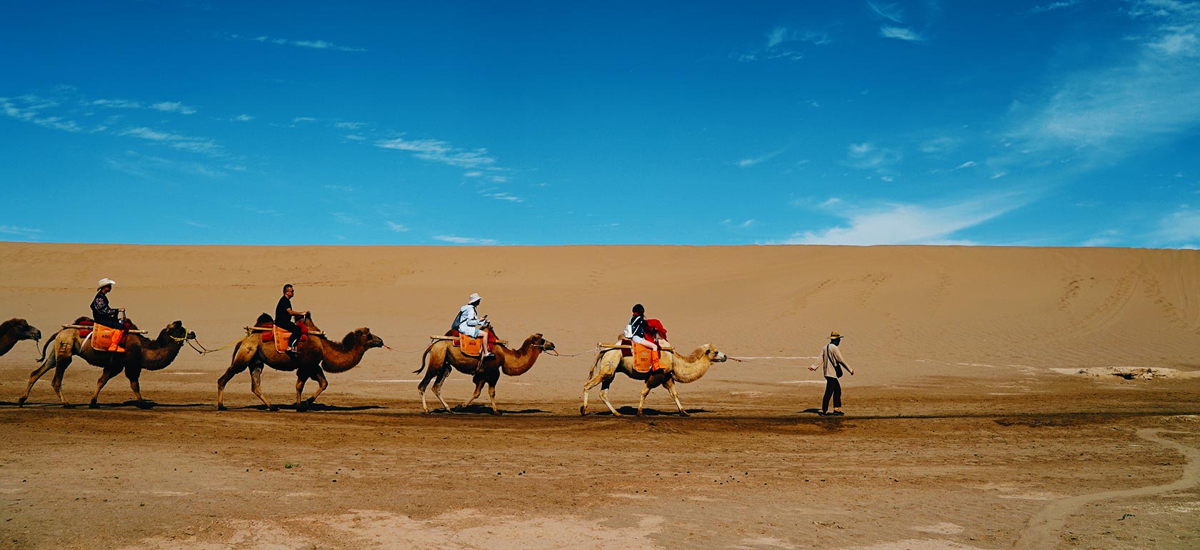 /dubai/Classificaties/excursions-from-abu-dhabi/desert-safari/DESERT-SAFARI-1511518175.jpg Half Day Desert Safari