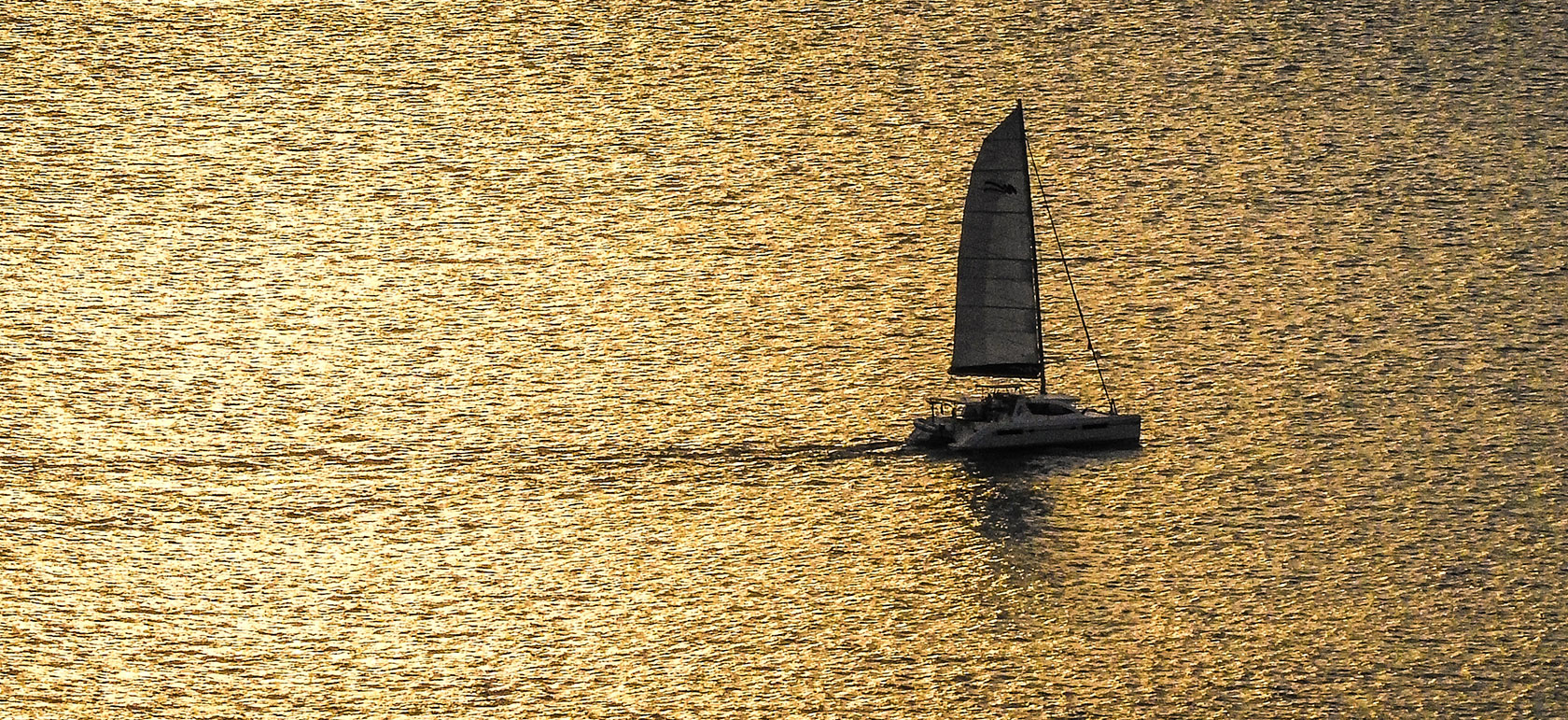 /lisbon/Classificaties/cruises/lisbon-dinner-cruise/Sailing-Cruise-12-header-1543999397.jpg Half day Sailing Cruise