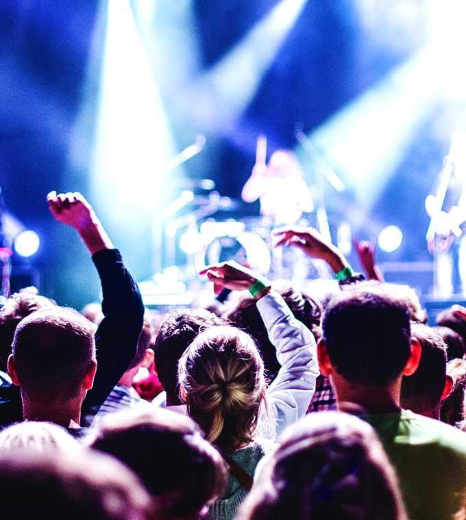 Tour per i bar - Pub Crawl Lisbona Tour per i bar - Pub Crawl Lisbona