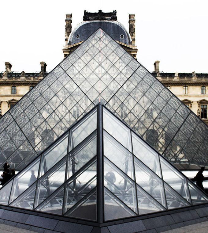 Museu do Louvre 'evite filas’ Museu do Louvre 'evite filas’