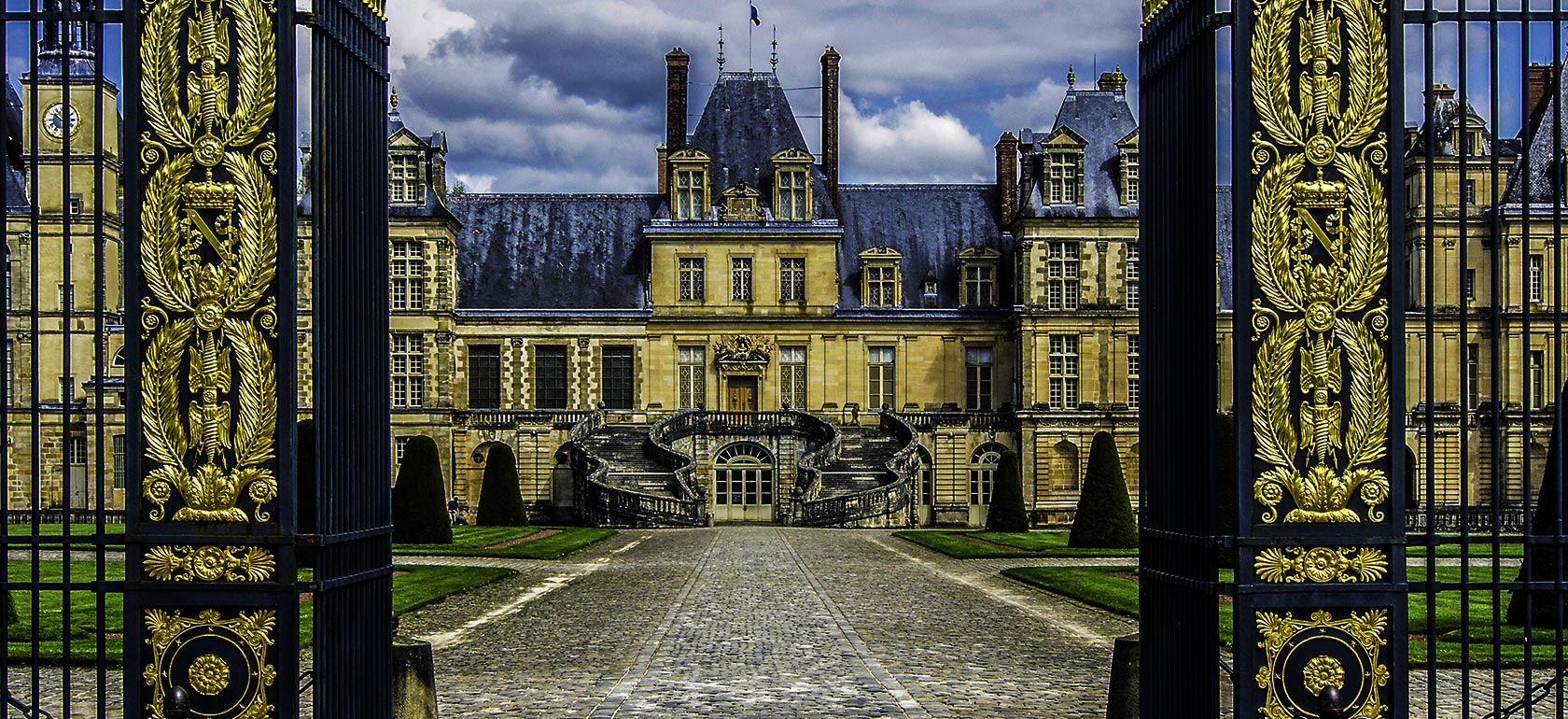 /paris/Classificaties/excursions/day-trip-to-fontainebleau-vaux-le-vicomte/FONTAINEBLEAU-1510844081.jpg Day Trip to Fontainebleau & Vaux le Vicomte