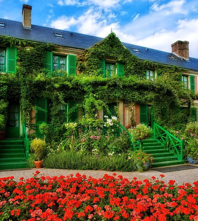 Guided tour to Giverny: Claude Monet's House Guided tour to Giverny: Claude Monet's House