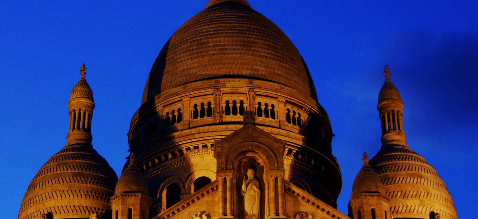 /paris/Classificaties/paris-at-night/musical-dinner-at-montmartre/MONTMARTRE-NIGHT-1510828817.jpg Musical Dinner at Montmartre