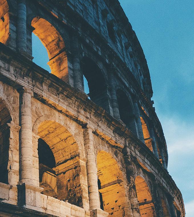 Colosseum – Kerüld el a sorban állást! Colosseum – Kerüld el a sorban állást!