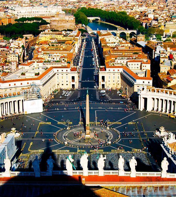 Basilique St Pierre + Hop on Hop off Basilique St Pierre + Hop on Hop off