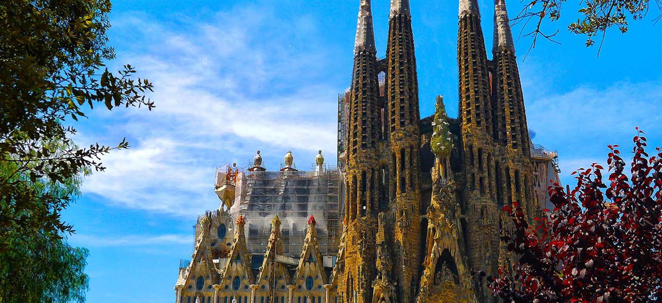 walking tour sagrada familia barcelona