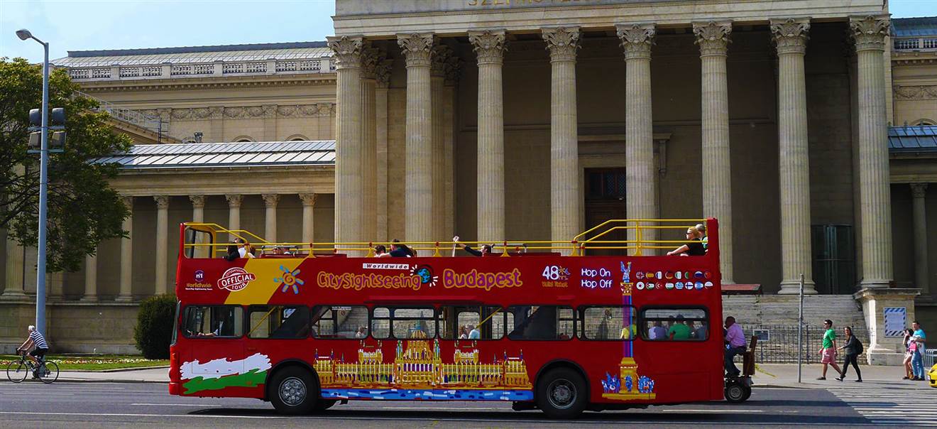 Hop-On Hop-Off Bus De Budapest