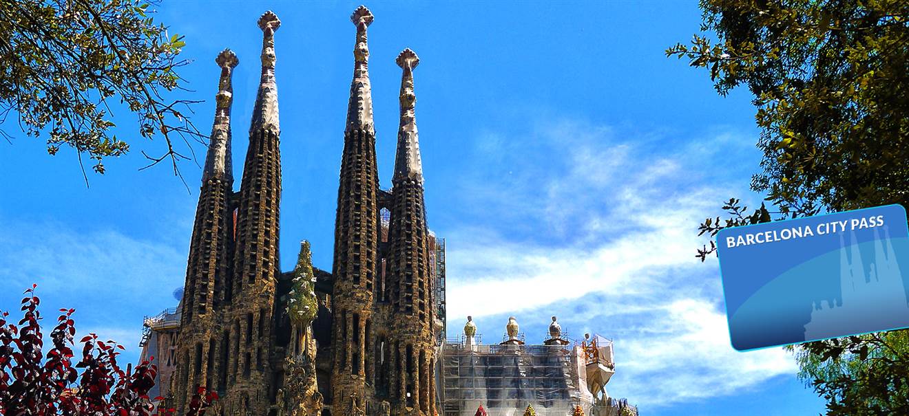 Barcelona City Pass (Incl. Sagrada Familia and Park Güell)