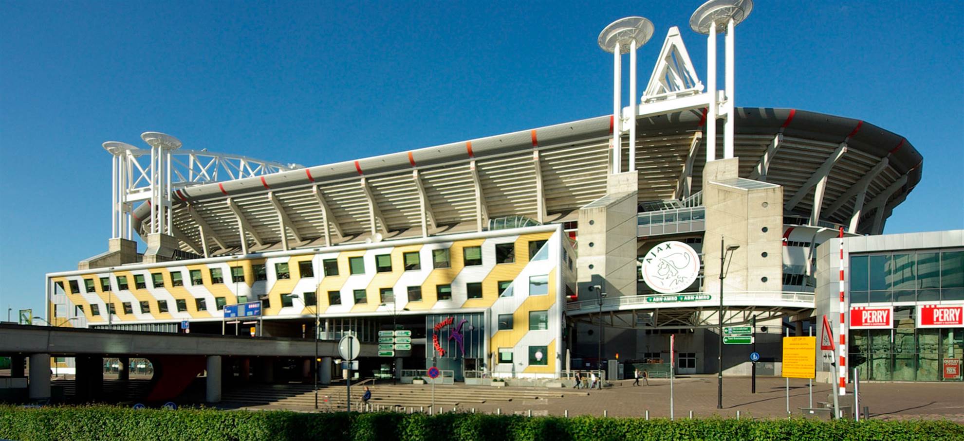 /amsterdam/classificaties/atrakcje/wycieczka-po-stadionie-arena/amsterdam_arena_1680x770-1509089572-1510932626.jpg Wycieczka po stadionie ArenA