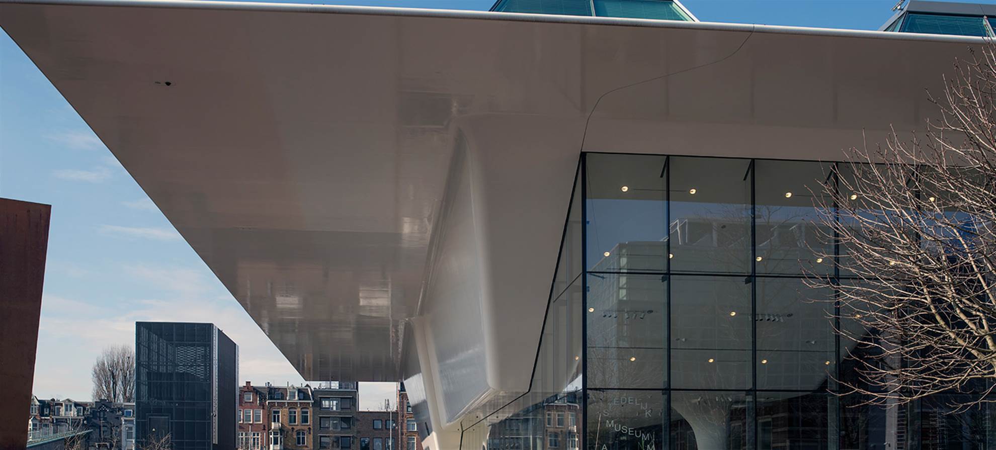 /amsterdam/classificaties/museums/stedelijk-museum/stedelijk_1680x760-1510915067.jpg 市立博物馆