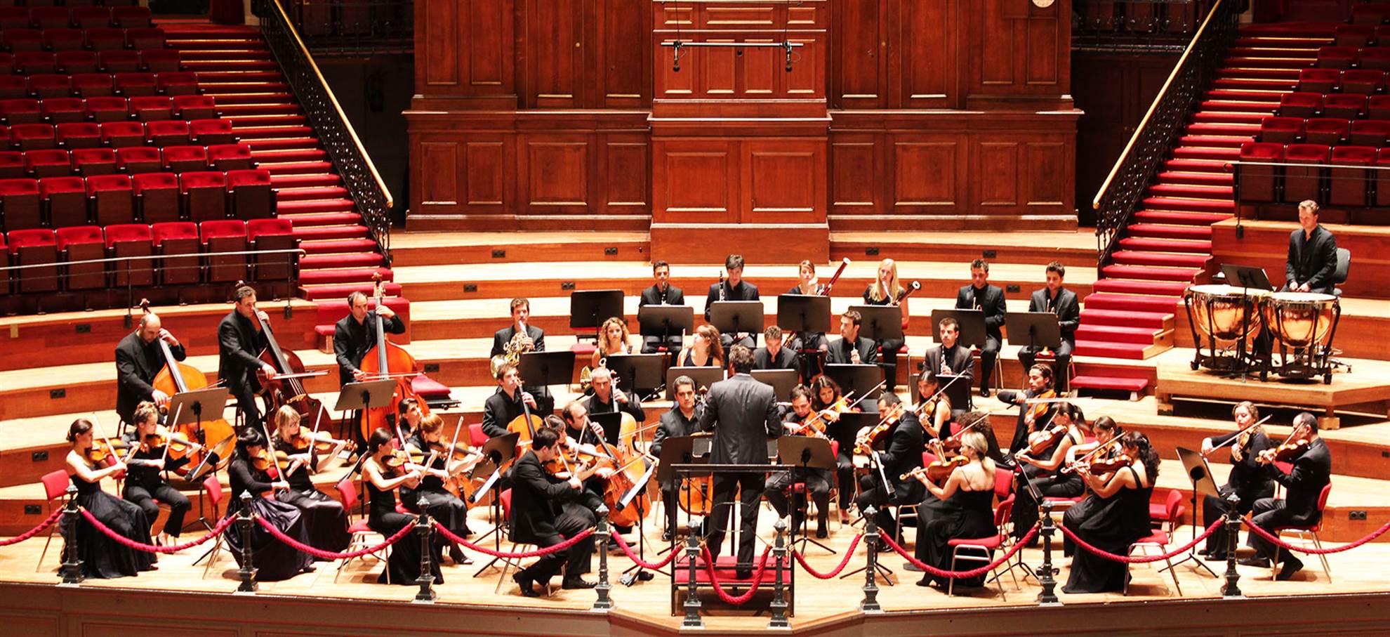 /amsterdam/classificaties/nightlife/a-concert-in-the-world-famous-concertgebouw/concertgebouw-1510268400.jpg Evening concert in the Main Hall of Concertgebouw