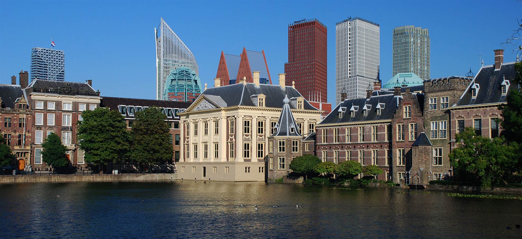 /amsterdam/classificaties/private-tours/full-day-trip-to-kinderdijk-the-hague-mauritshuis/kinderdijk-1510268400.jpg Full Day Trip to Kinderdijk & The Hague incl.a choice out of 3 cultural highlight