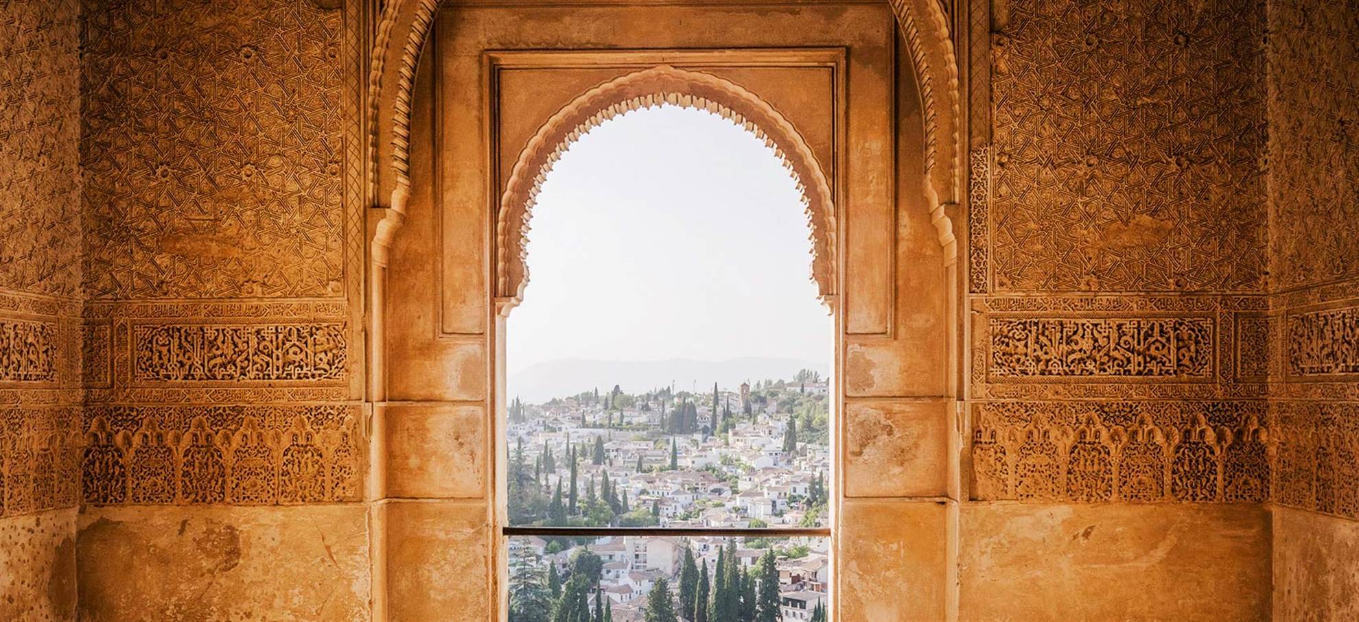 /andalusia/classificaties/granada/alhambra-card-skip-the-line-entree/alhmbra__1680x770-1-1509379732.jpg Alhambra Card – Skip the line entree!