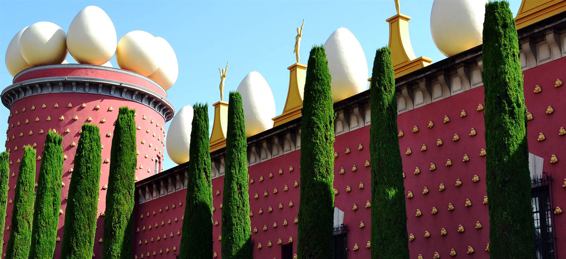 /barcelona/classificaties/tours/dali-museum-skip-the-line-ticket-transfer-by-bus-/dali-museum-1509105377.jpg Dali Museum: Skip the line ticket + Transfer by bus from Barcelona