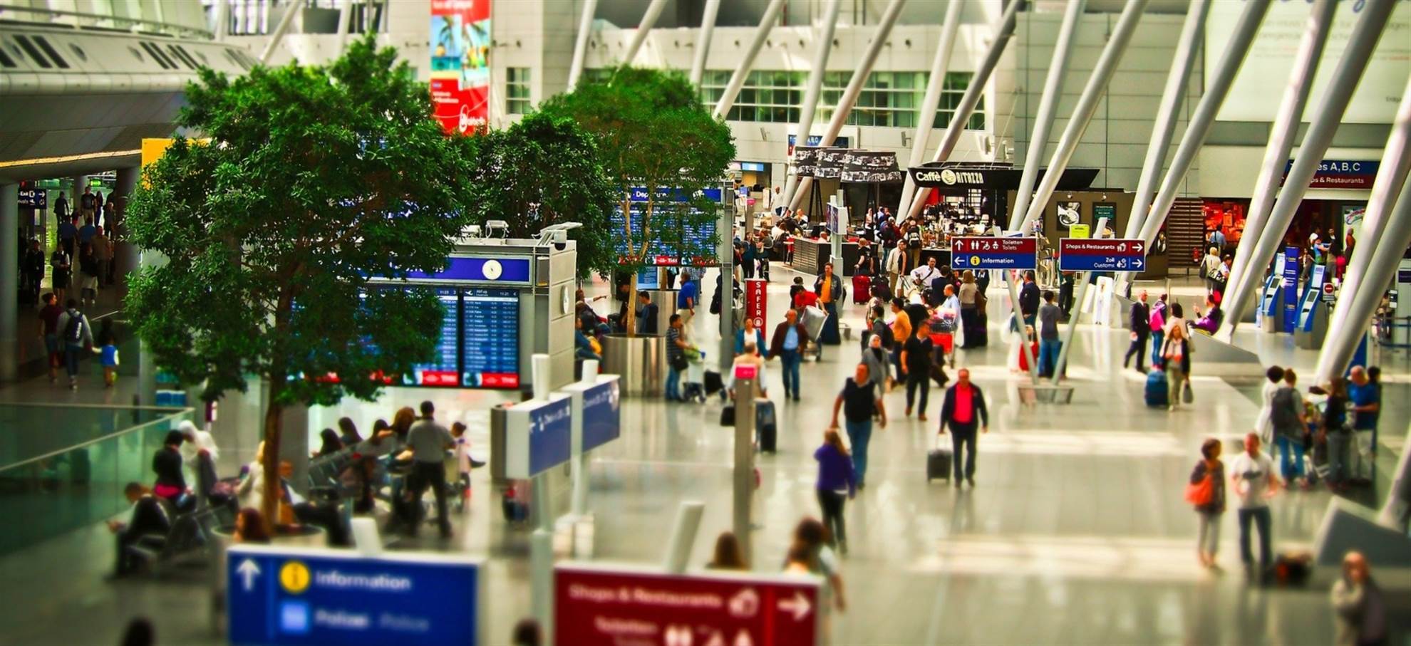 /budapest/classificaties/airport-transfer/taxi-service-airport-deluxe/airport-transfer-header-1587713664.jpg Taxi Budapest Airport - Hotel