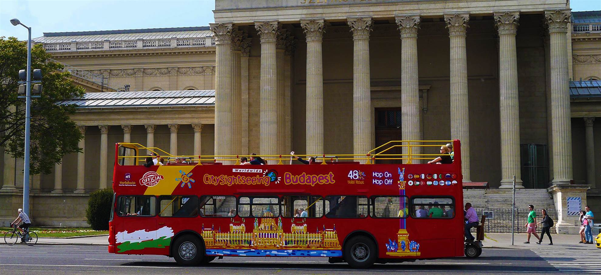 /budapest/classificaties/attractions/budapest-hop-on-hop-off-bus/hophop-header-1561975583.jpg Budapest Hop on Hop off Bus
