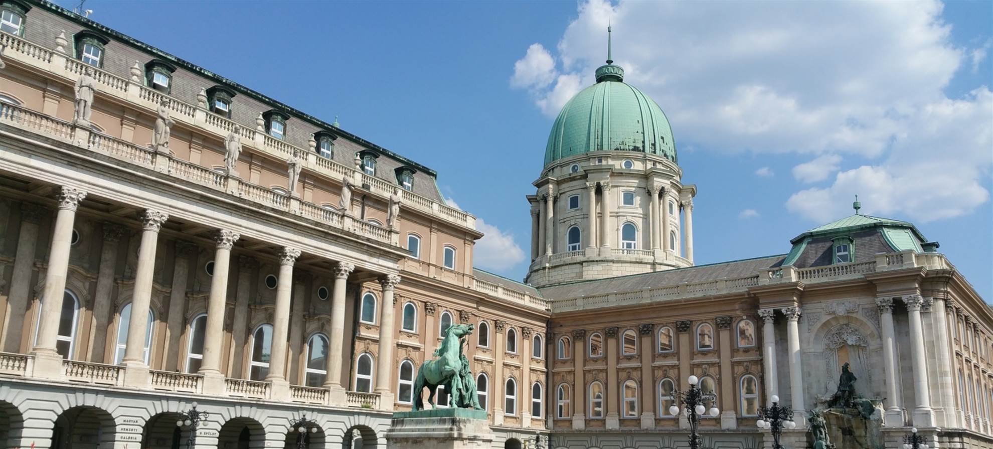 /budapest/classificaties/tours-by-bus/city-tour/city-tour-header-1587452247.jpg Grand City Tour