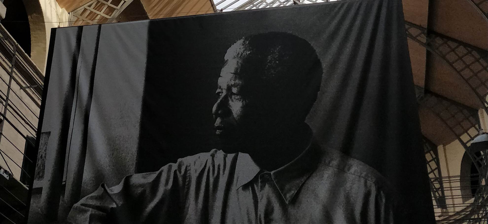 /cape-town/robben-island-tour-hop-on-hop-off-bus/mandela-hophop-h-1550653140.jpg Robben Island Tour & Hop on Hop off Bus
