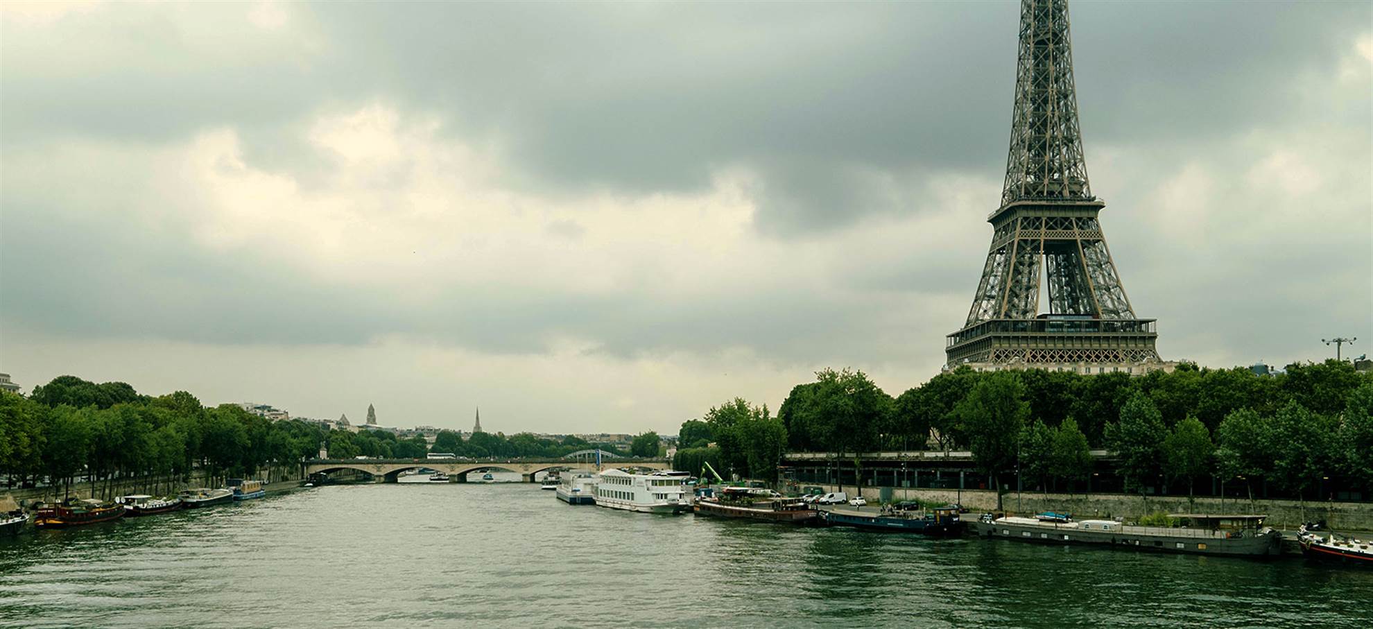 /city-tours-by-bus/paris-city-tour-river-seine-cruise/paris-seine-cruise-1510735097.jpg Paris City Tour + Seine Cruise