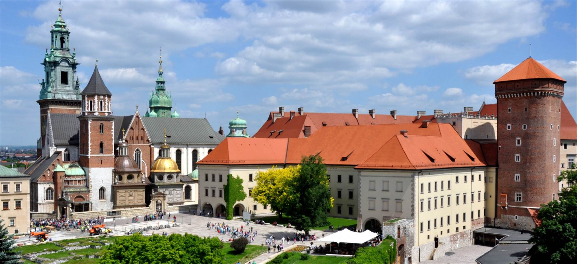 /krakow/classificaties/guided-tours/-wawel-castle-guided-tour/wawel_castle-header-1540892152.jpg Wawel Castle guided tour