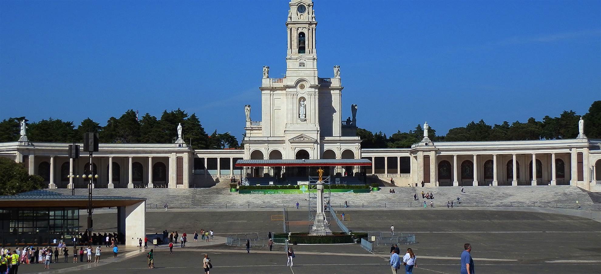 /lisbon/classificaties/city-tours/fatima-sanctuary-basilica-chapel/fatima-2-header-1543328389.jpg Fátima Sanctuary - Basilica & Chapel