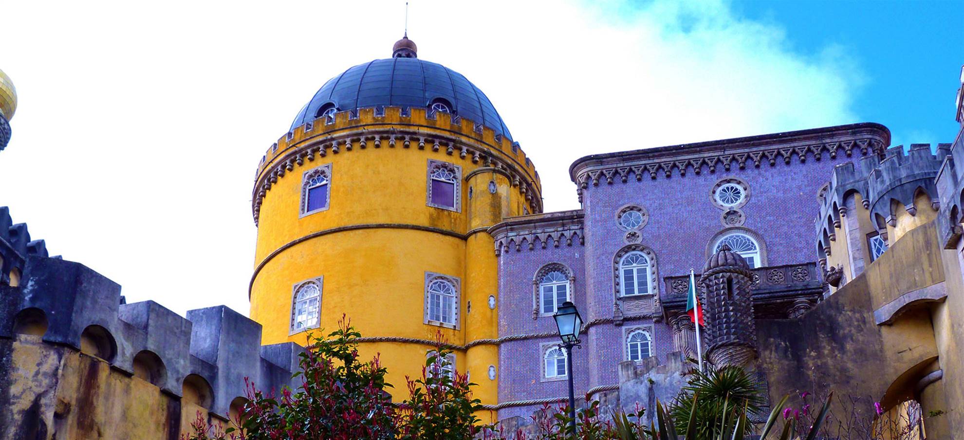 /lisbon/classificaties/excursions/sintra-luxo--pena-palace-sintra/sintra-luxo-header-1543316590.jpg Sintra Luxo - Pena Palace & Sintra