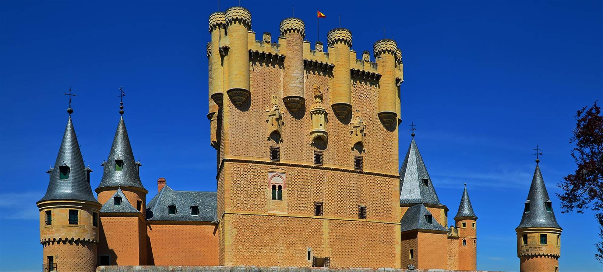 /madrid/classificaties/segovie/alcazar-of-segovia/alcazarsegovia-1531988712.jpg Alcazar de Ségovie évitez les files d’attentes !