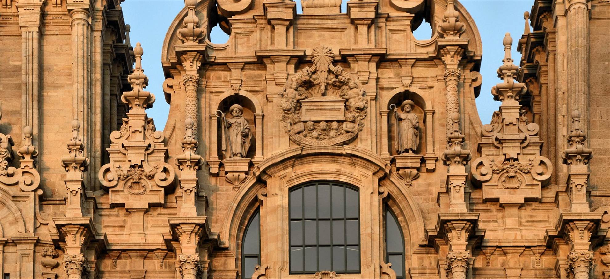 /oporto/classificaties/excursions/santiago-de-compostela-tour/portugal_santiago_header-1586250126.jpg Santiago de Compostela Tour