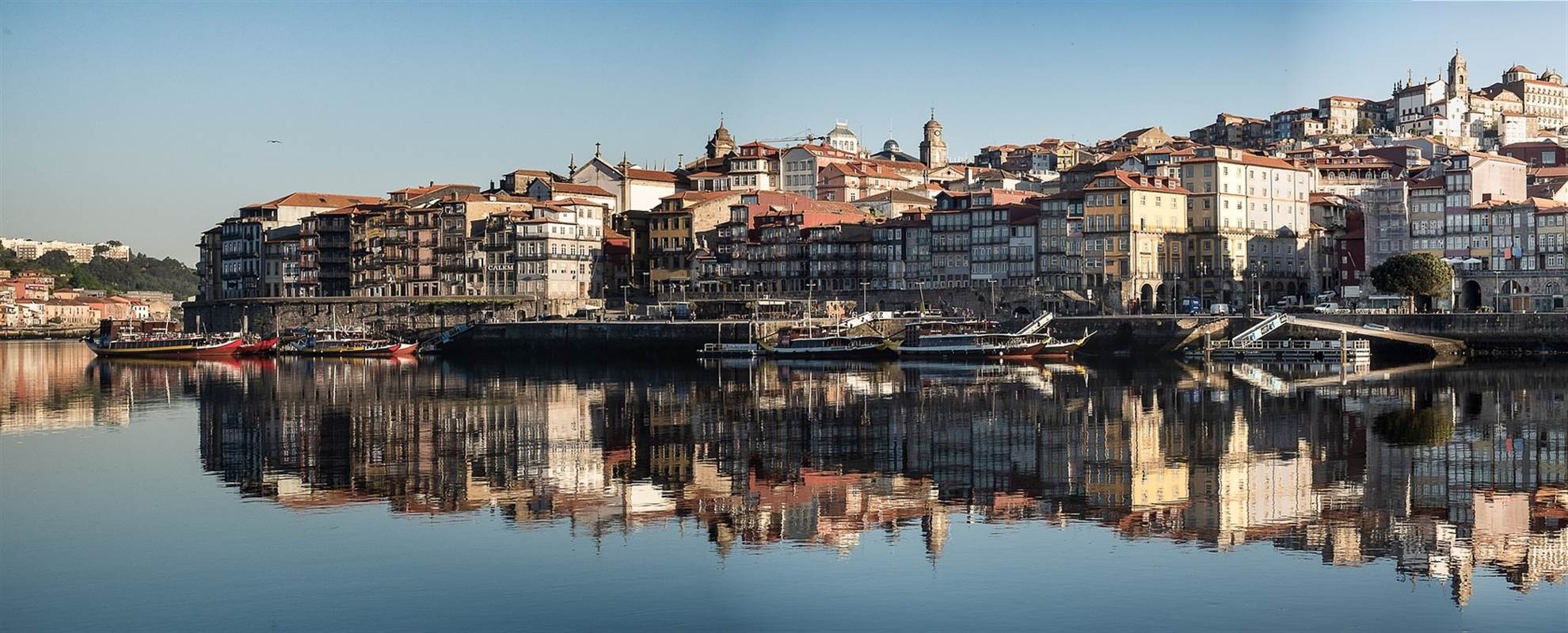/oporto/classificaties/walking-tours/gastronomia-and-vinos-tour/porto_city_header-1587457649.jpg Gastronomia & Vinos Tour