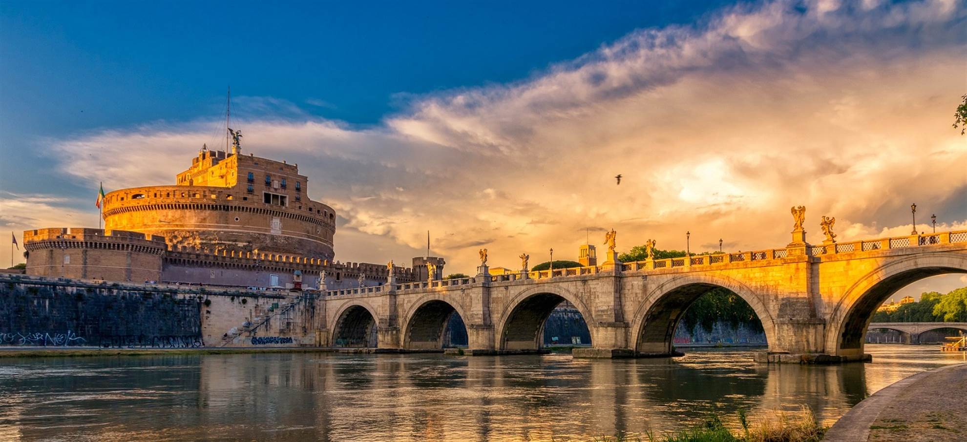 /rome/classificaties/cruises/1hourcruise/rome_cruise_header-1596441554.jpg Hop On Hop Off Cruise