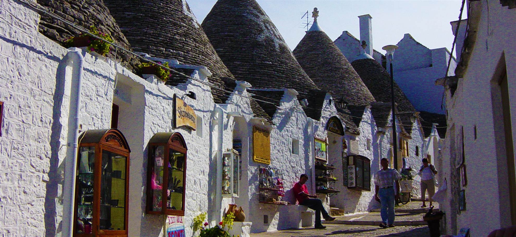 /rome/classificaties/tours-por-el-puerto/alberobello-excursion-de-medio-dia-desde-bari/alberobello-header-1561981939.jpg Alberobello, Excursión de Medio Día desde Bari