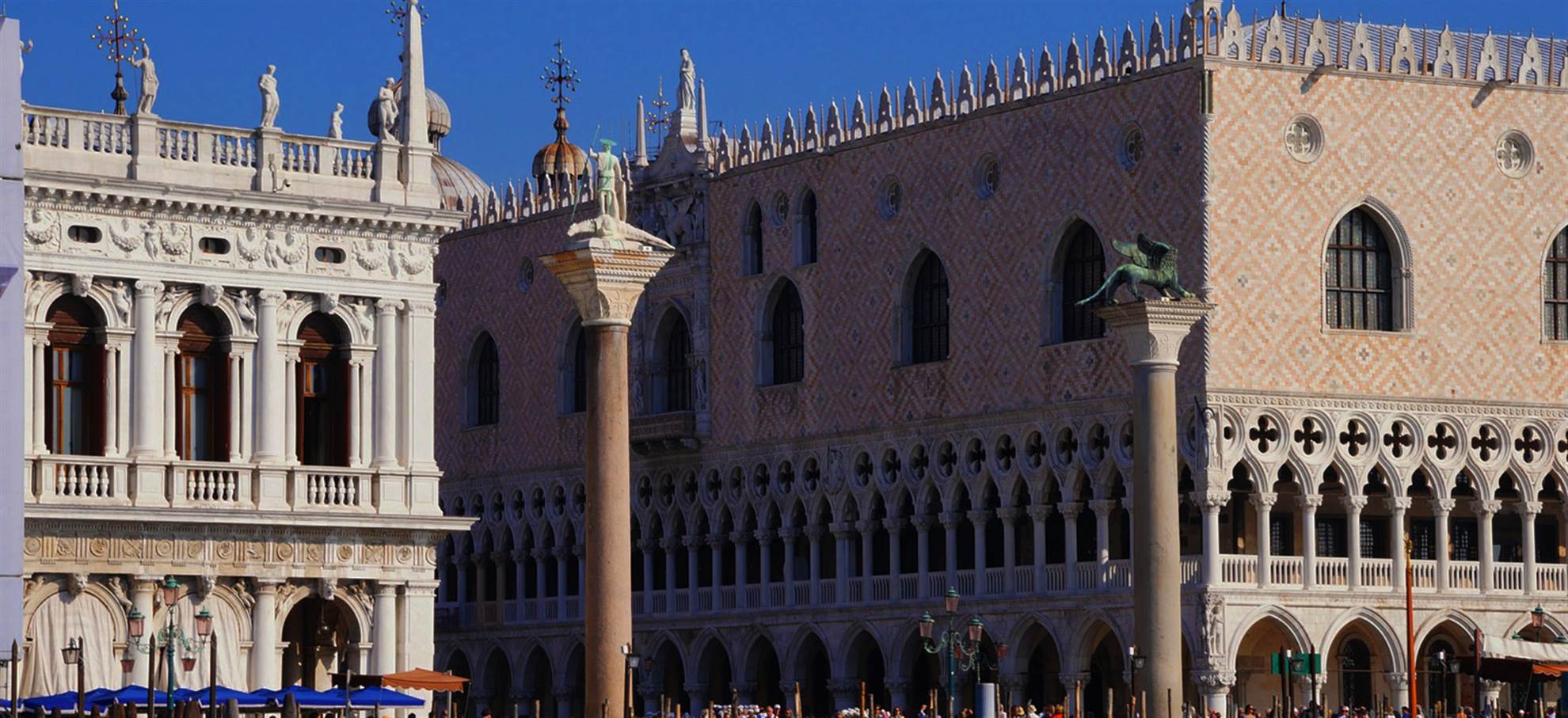 /venice/classificaties/walking-tours/doges-palace-and-the-secrets-of-its-prison/the-doge-s-palace-header-1544171997.jpg Doge's Palace and the Secrets of its Prison