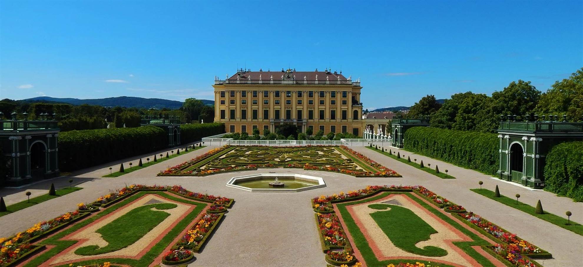 /vienna/classificaties/attracties/schonbrunn-palace/palace-b-1511184169-1511449211.jpg City tour met Schönbrunn