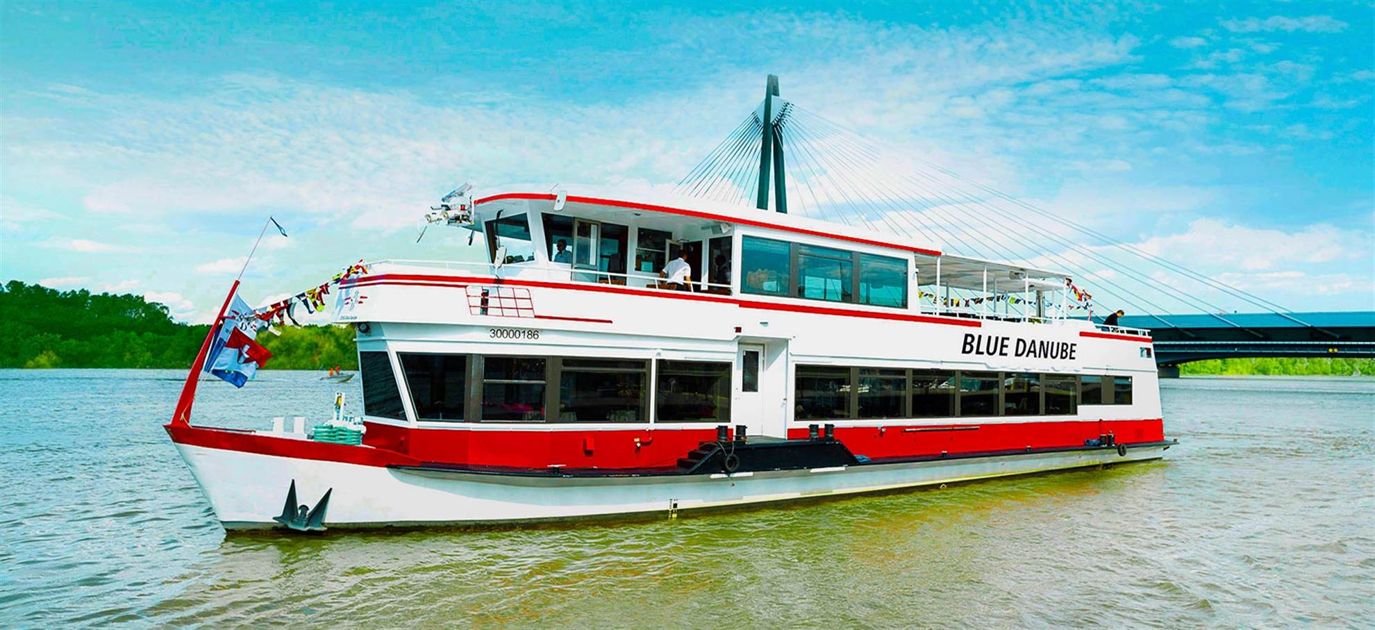 /vienna/classificaties/boottochten/danube-canal-cruise/ms-blue-header-1524480713.jpg Donau Cruise