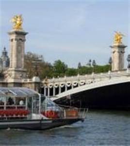 Seine Cruise (from Eiffel Tower)